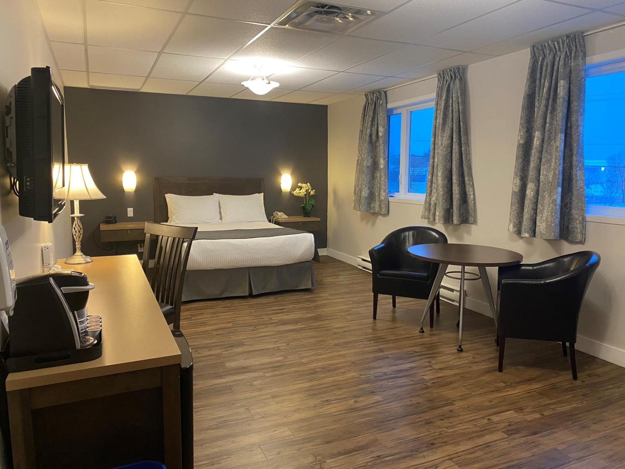 Hotel Centre-Ville Montmagny Exterior foto
